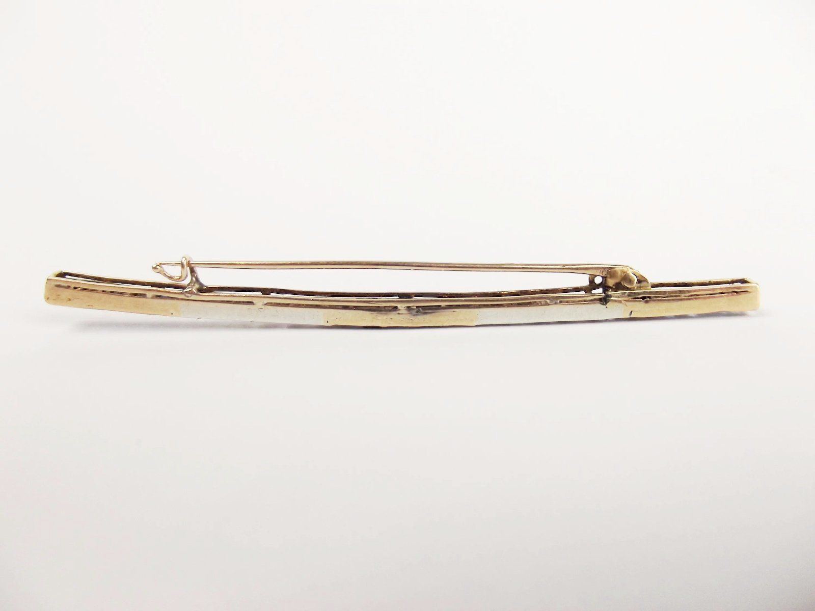 Art Deco 18ct Rose Gold Diamond & Sapphire Bar Brooch - Image 7