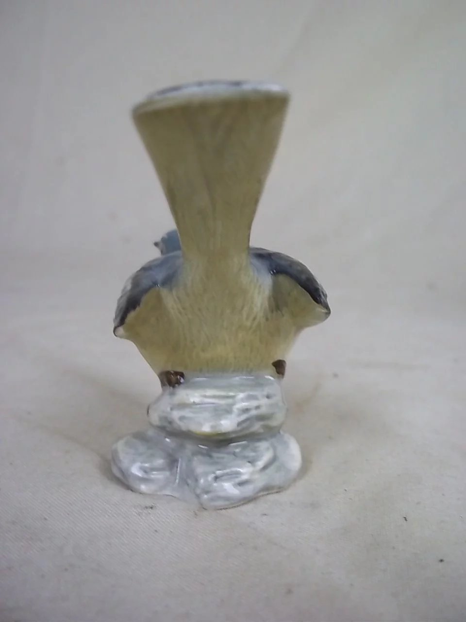 Beswick Pottery Model Of A Small Grey Wagtail - Image 5