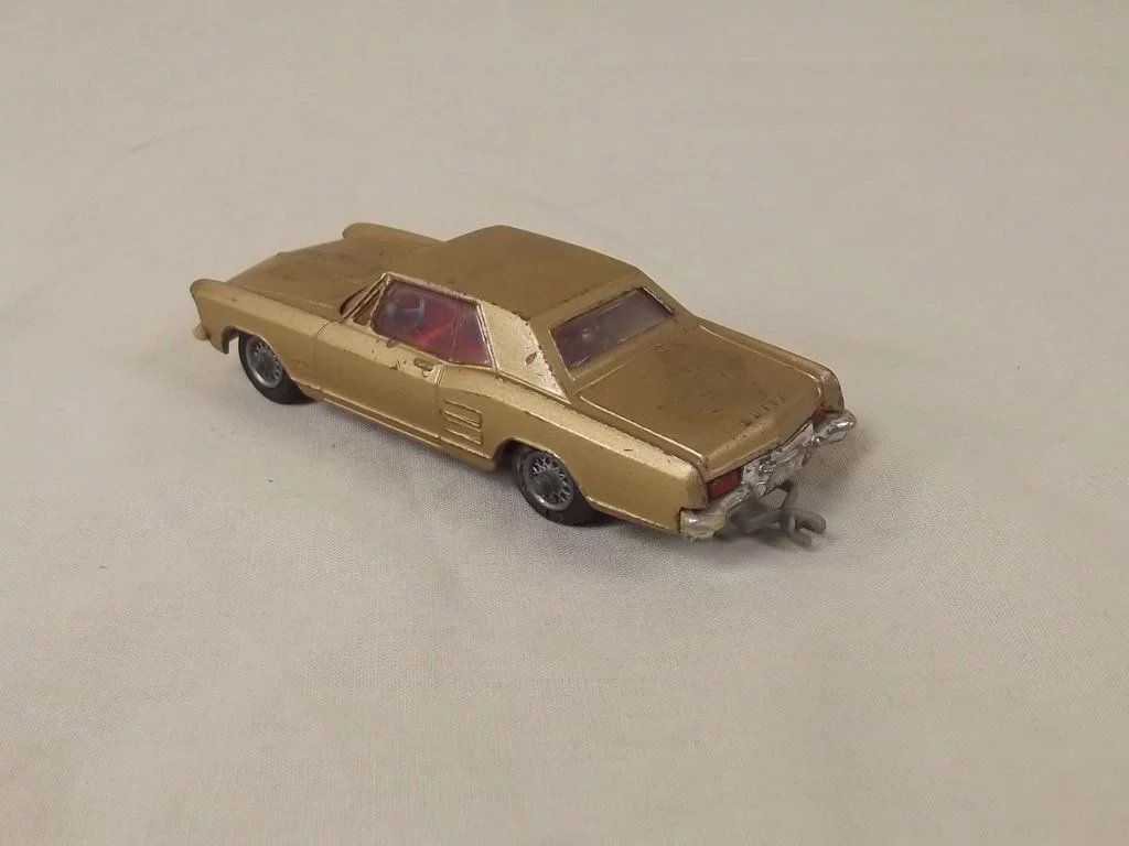 Boxed Corgi Toys 245 Buick Riviera - Image 7