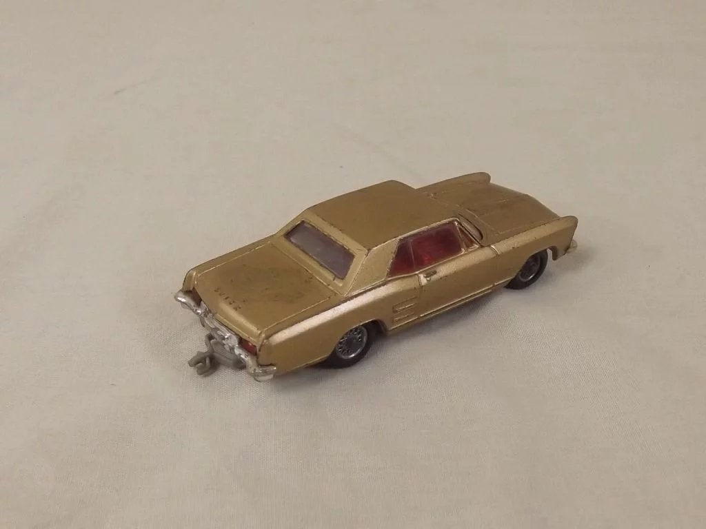 Boxed Corgi Toys 245 Buick Riviera - Image 9