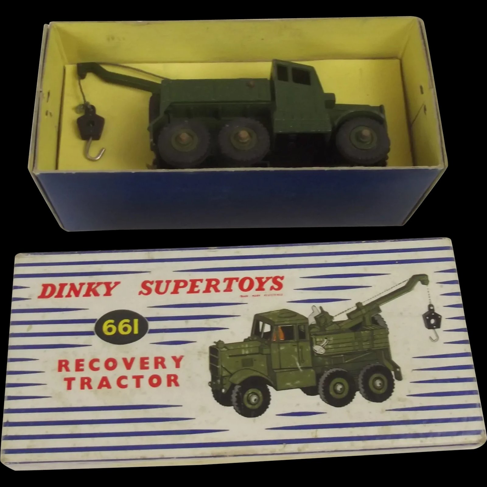 Boxed Dinky Supertoys 661 Scammell Recovery Tractor