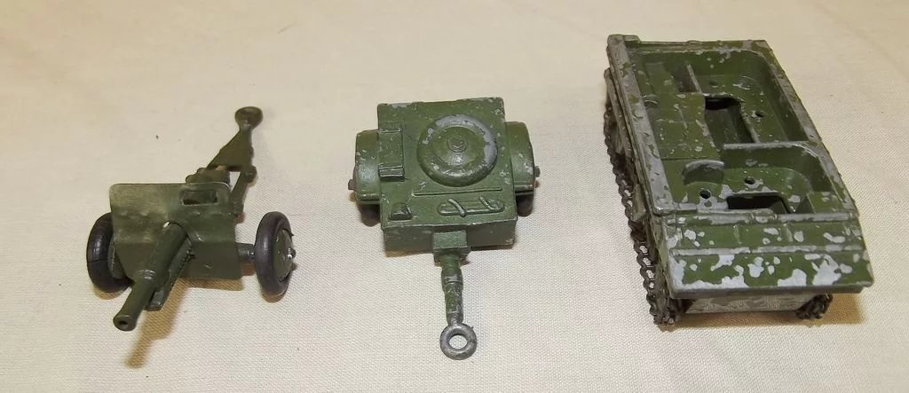Boxed Dinky Toys No. 162 - 18-Pounder Quick-Firing Field Gun Unit #1 - Image 6