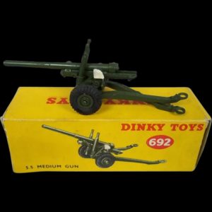 Boxed Dinky Toys No.692, 5.5 Medium Gun