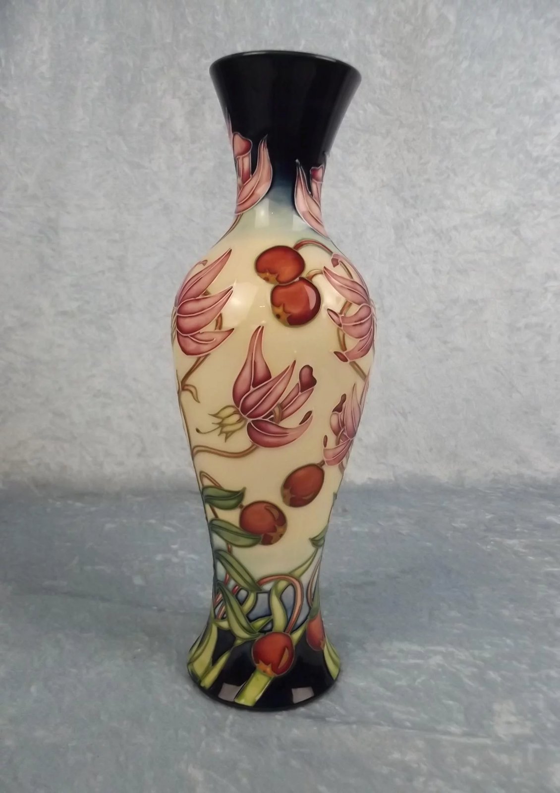 Boxed Moorcroft Party Piece Pattern Vase No. 158/200 - Image 4