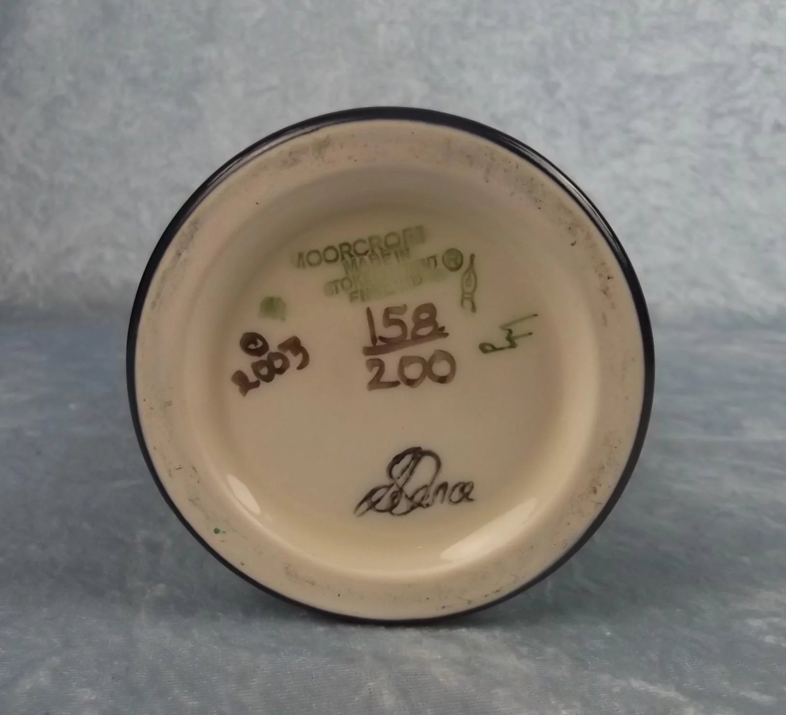 Boxed Moorcroft Party Piece Pattern Vase No. 158/200 - Image 6
