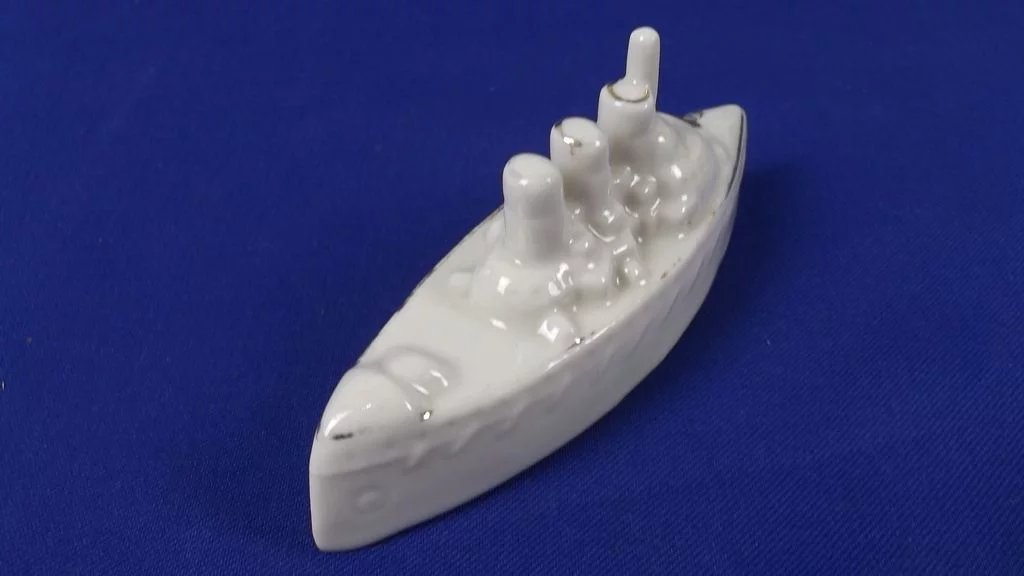 Carlton Crested China Model Of A WW1 Battleship, Forward Birmingham - Image 4