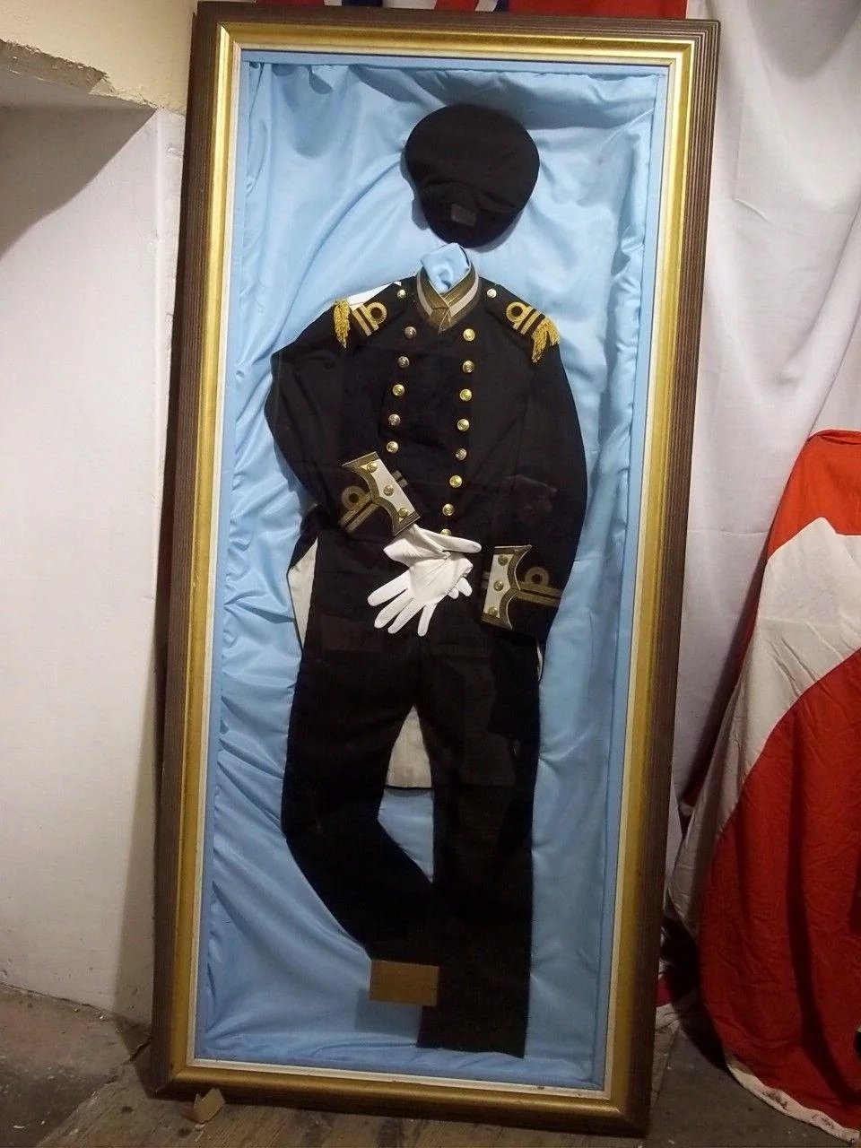Cased Royal Navy Paddle Steamer "Captains" Lieutenant Uniform Circa 1910 - Image 2