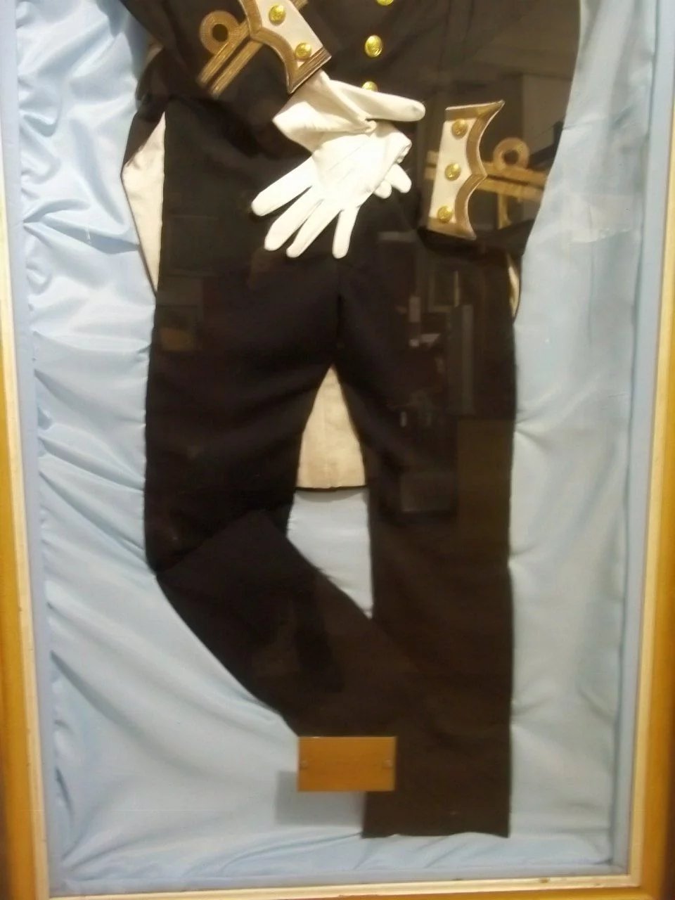 Cased Royal Navy Paddle Steamer "Captains" Lieutenant Uniform Circa 1910 - Image 5