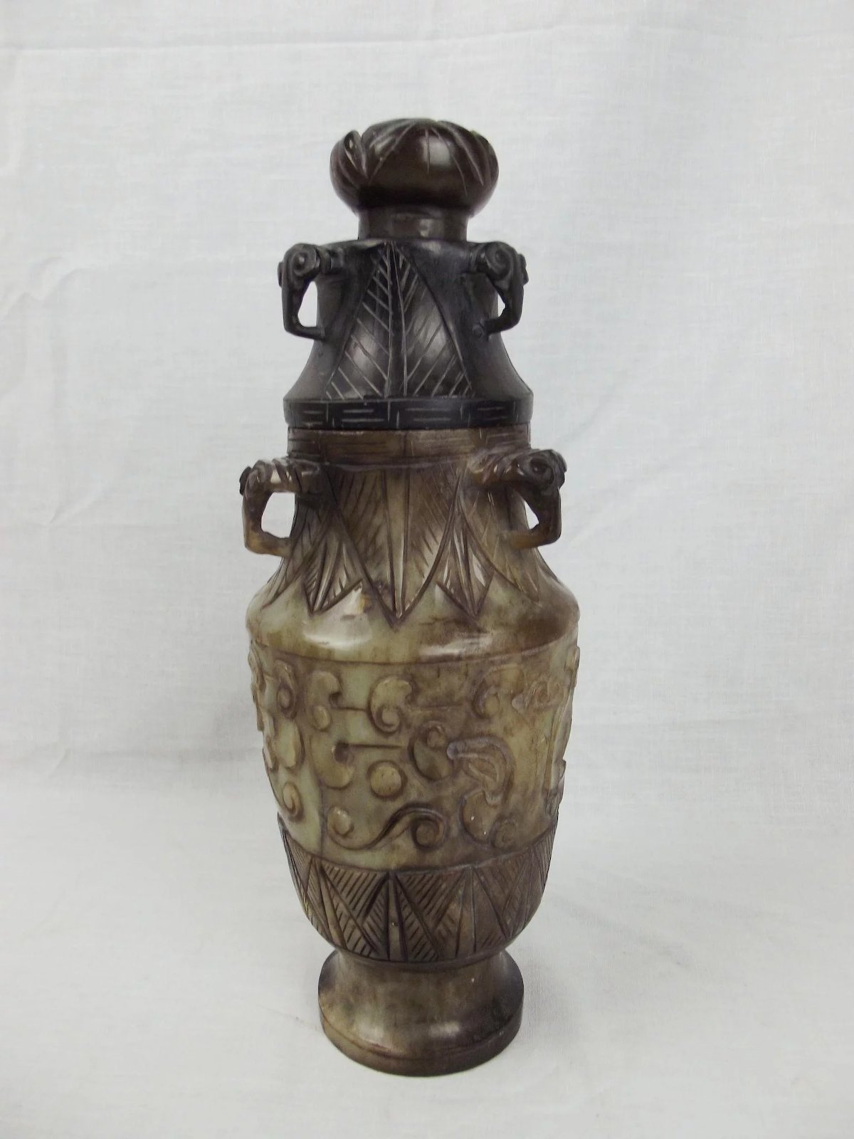 Chinese Nephrite Jade Baluster Vase With Cover - Image 6