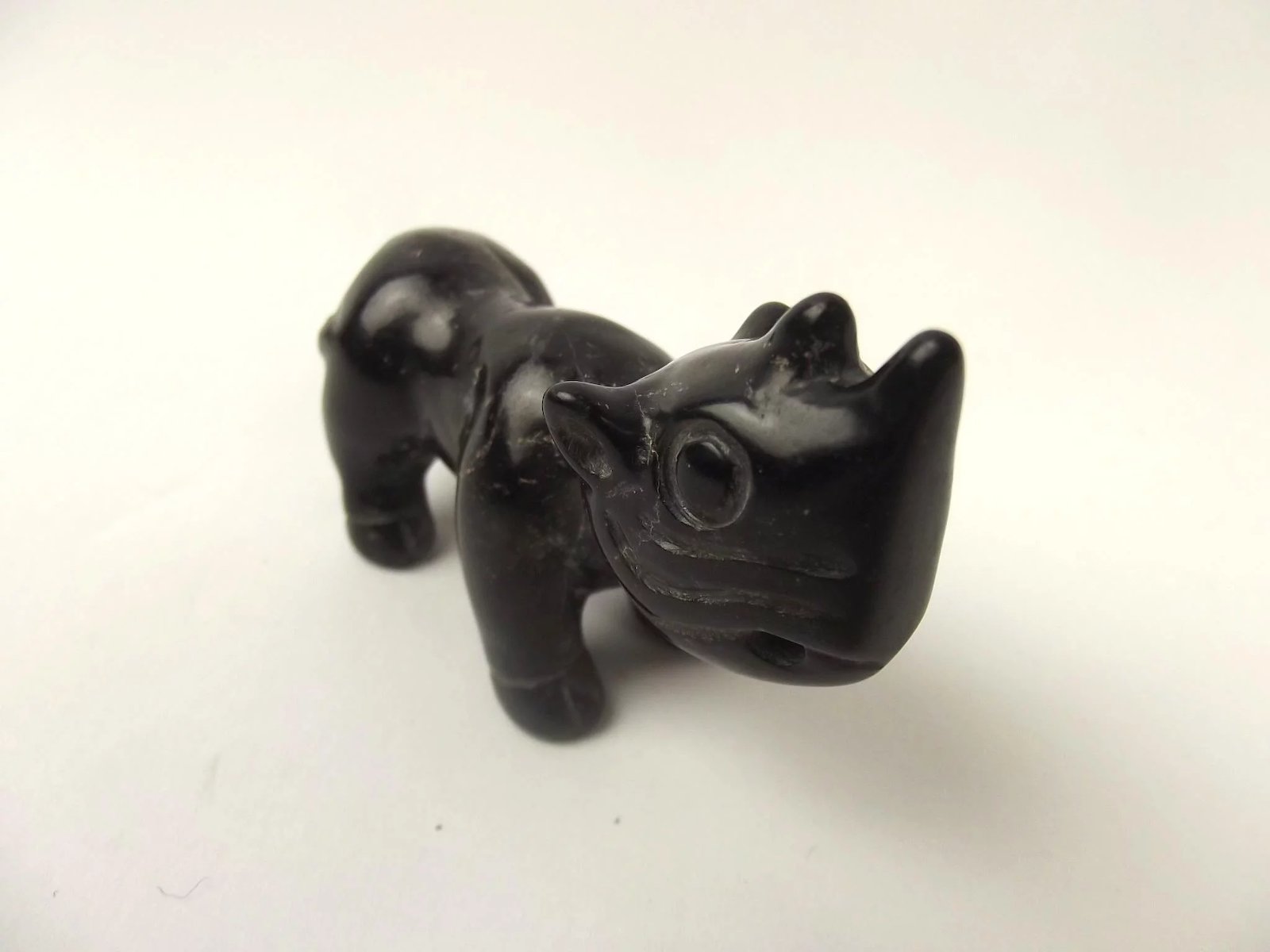 Chinese Qing Dynasty Black Nephrite Jade Pendant Of A Rhino