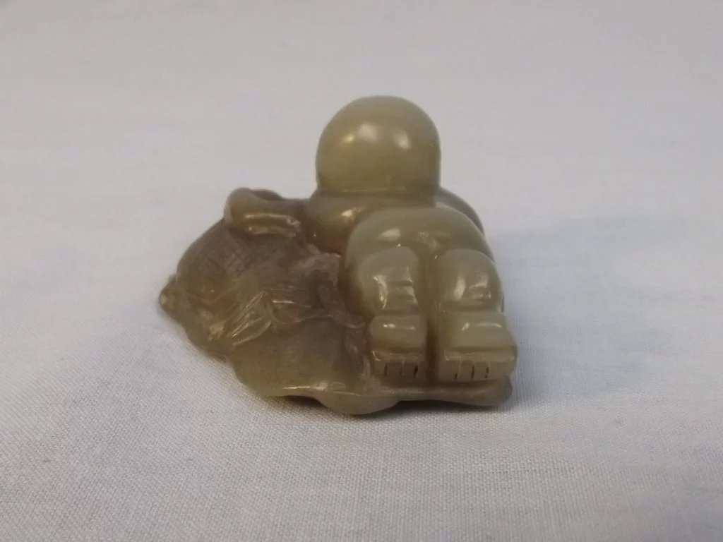 Chinese Qing Dynasty Jade Pendant Of A Boy With A Carp - Image 3