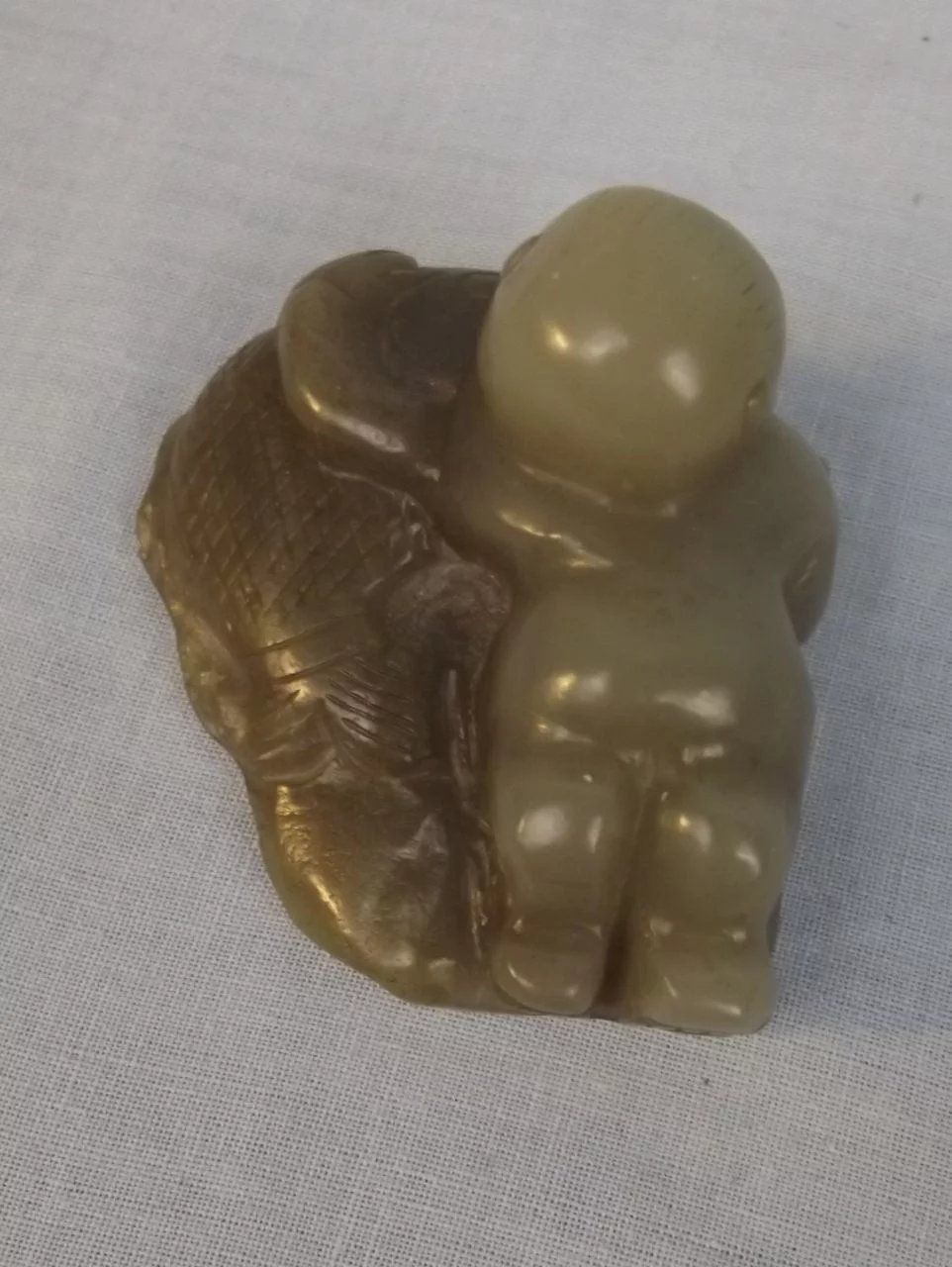 Chinese Qing Dynasty Jade Pendant Of A Boy With A Carp - Image 5