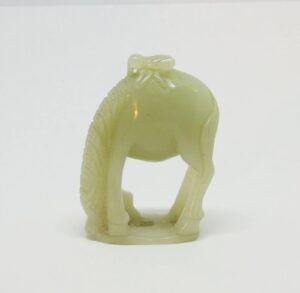 Chinese Qing Dynasty Nephrite Jade Carving Of A Horse & Fly