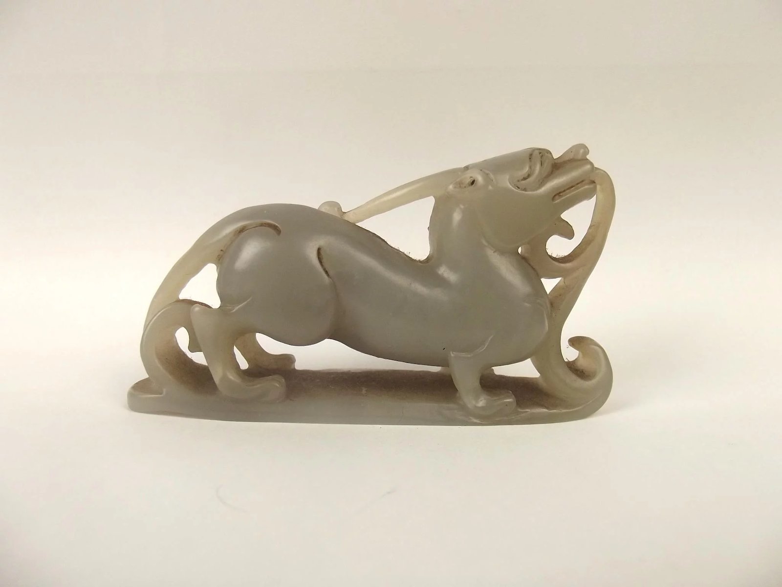 Chinese Qing Dynasty Nephrite Jade Carving Of A Mythical Unicorn Creature - Image 2