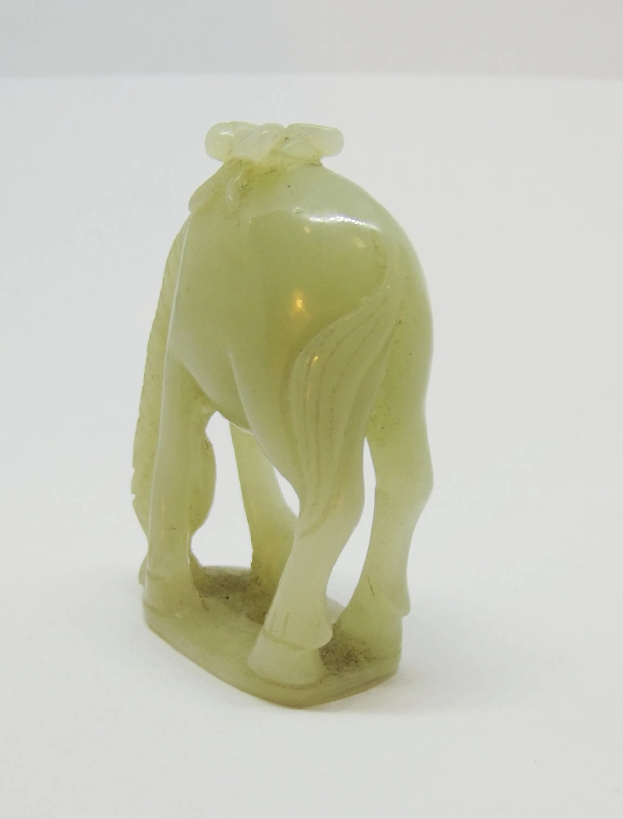 Chinese Qing Dynasty Nephrite Jade Carving Of A Horse & Fly - Image 4