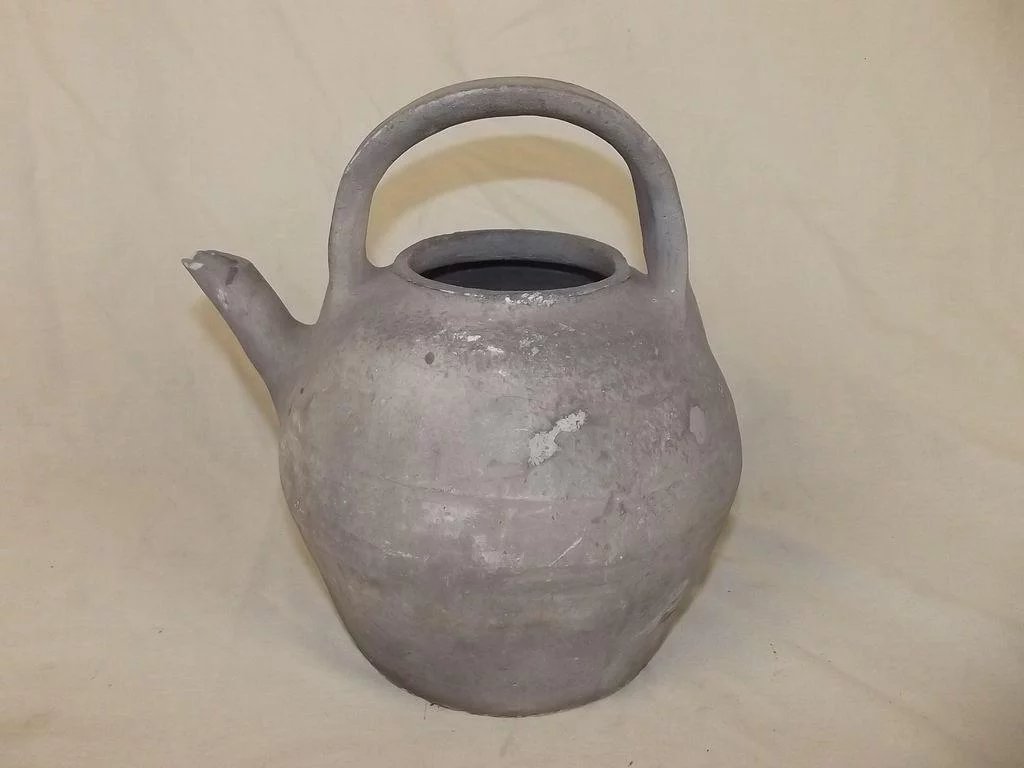 Circa 100 BC Chinese Han Dynasty Kettle - Image 2