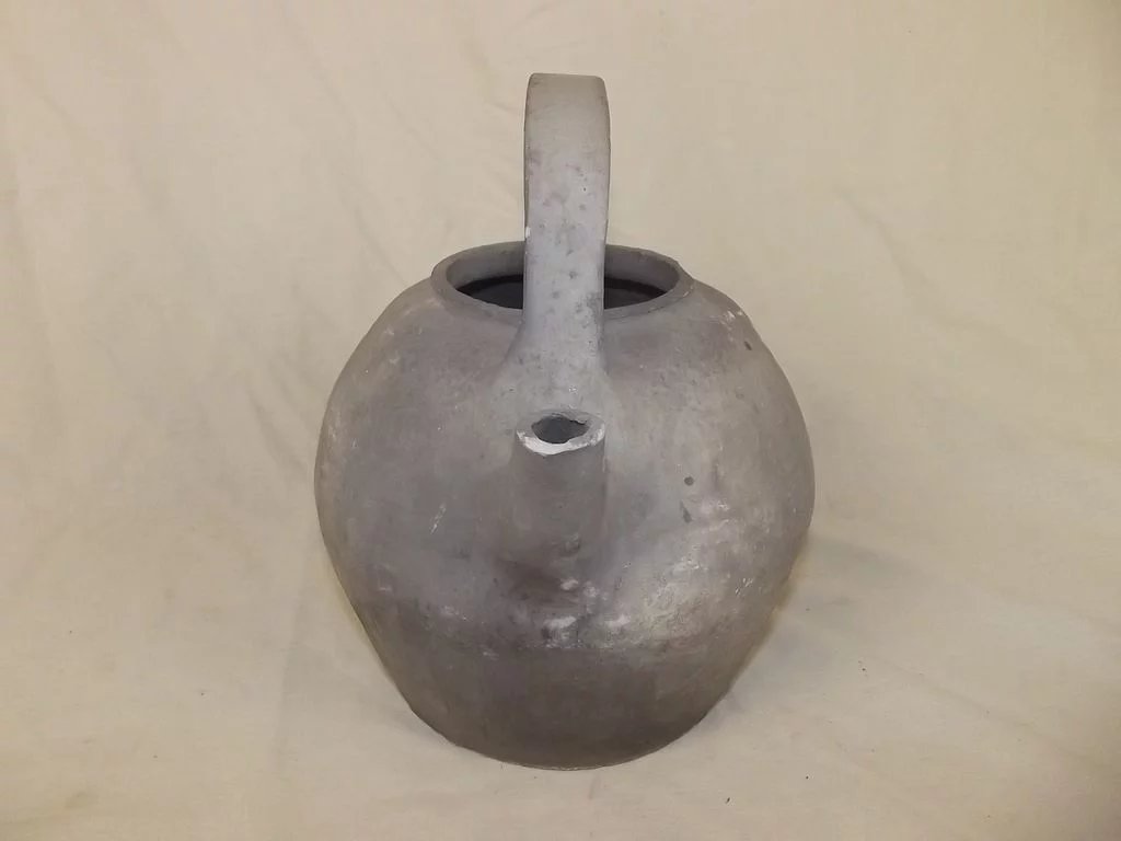 Circa 100 BC Chinese Han Dynasty Kettle - Image 3