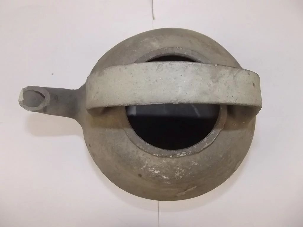 Circa 100 BC Chinese Han Dynasty Kettle - Image 6