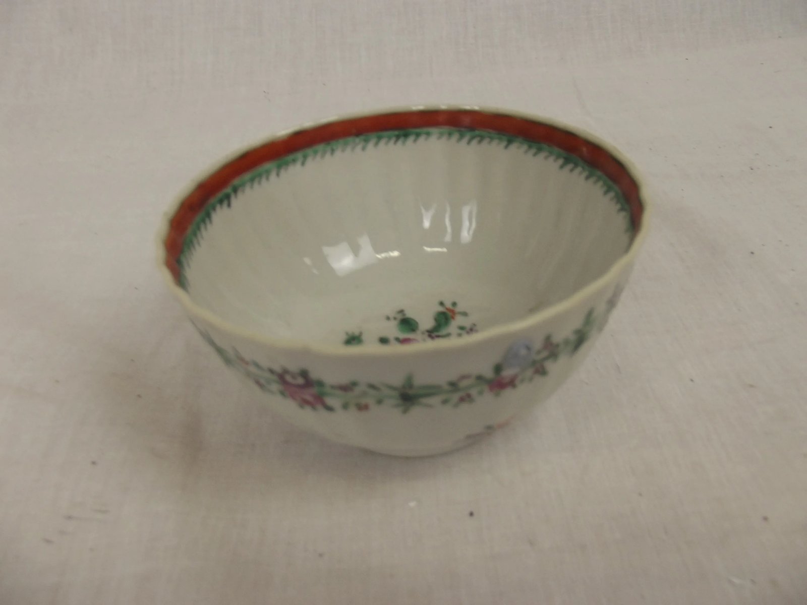 Circa 1760/90 New Hall Porcelain Sugar Bowl - Image 2