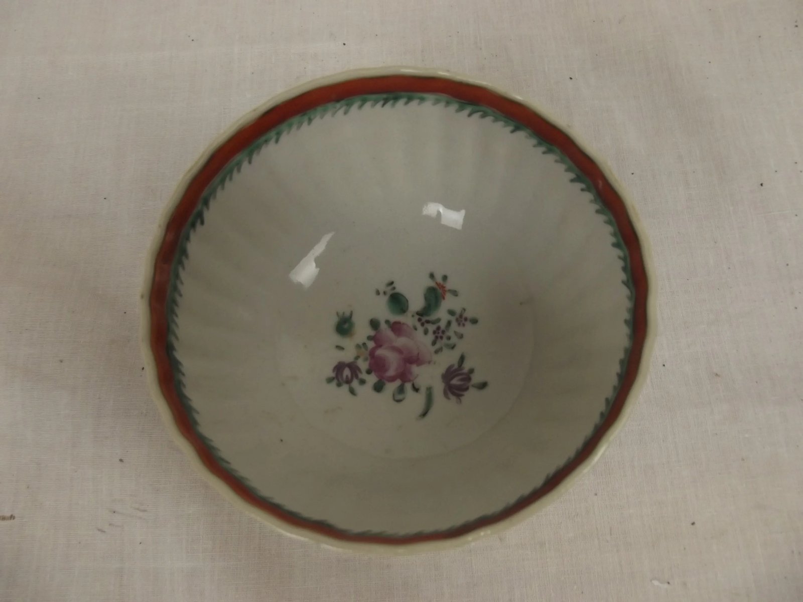 Circa 1760/90 New Hall Porcelain Sugar Bowl - Image 3