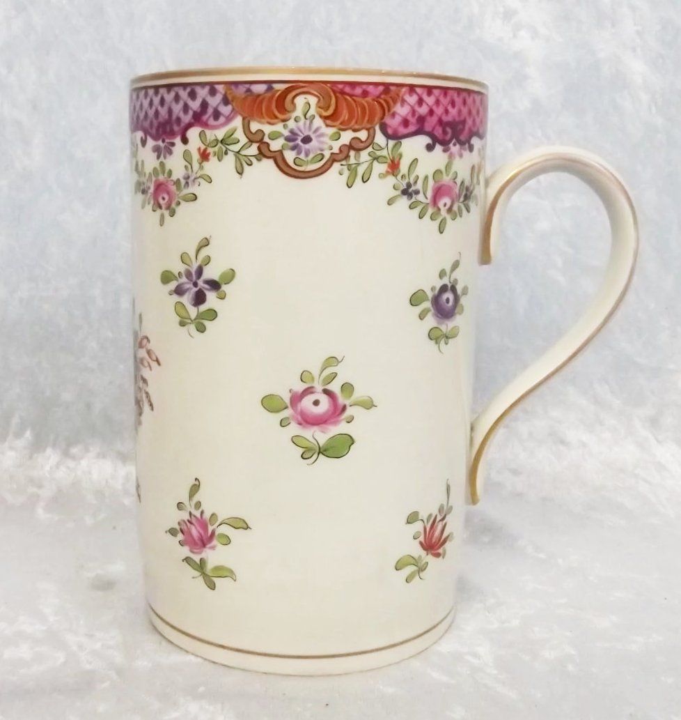 Circa 1780 Cantonese Chinese Famille Rose Export Porcelain Mug - Image 2