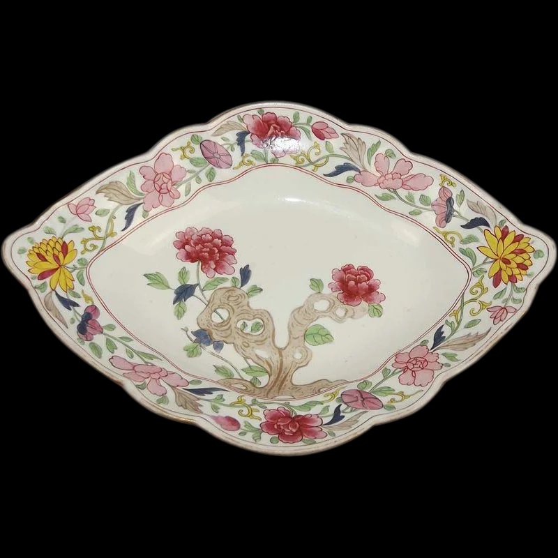 Circa 1810 Spode Famille Rose Lozenge Dish