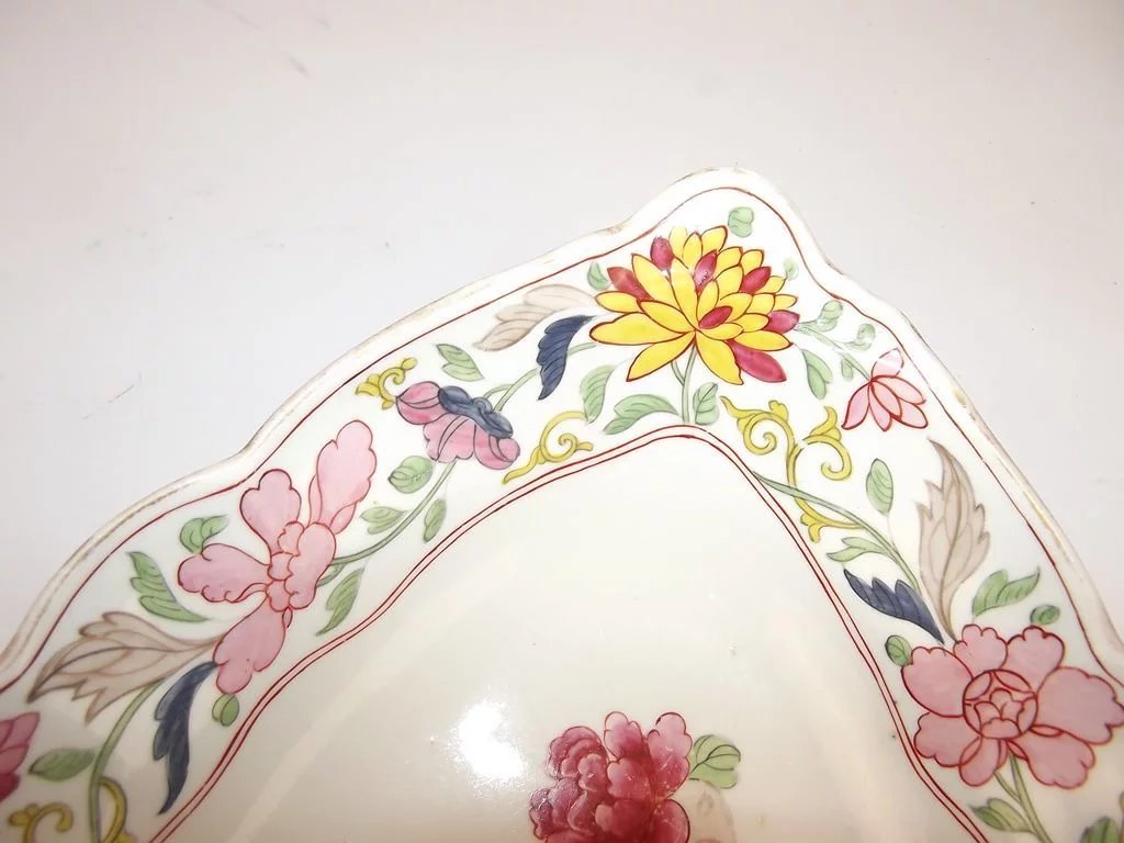 Circa 1810 Spode Famille Rose Lozenge Dish - Image 9