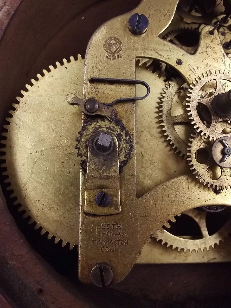 Circa 1880 Seth Thomas Mahogany Cased Ships Bulkhead Clock - Image 9