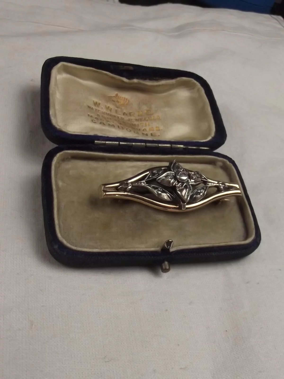 Circa 1894 Victorian Platinum And Diamond Brooch - Image 2