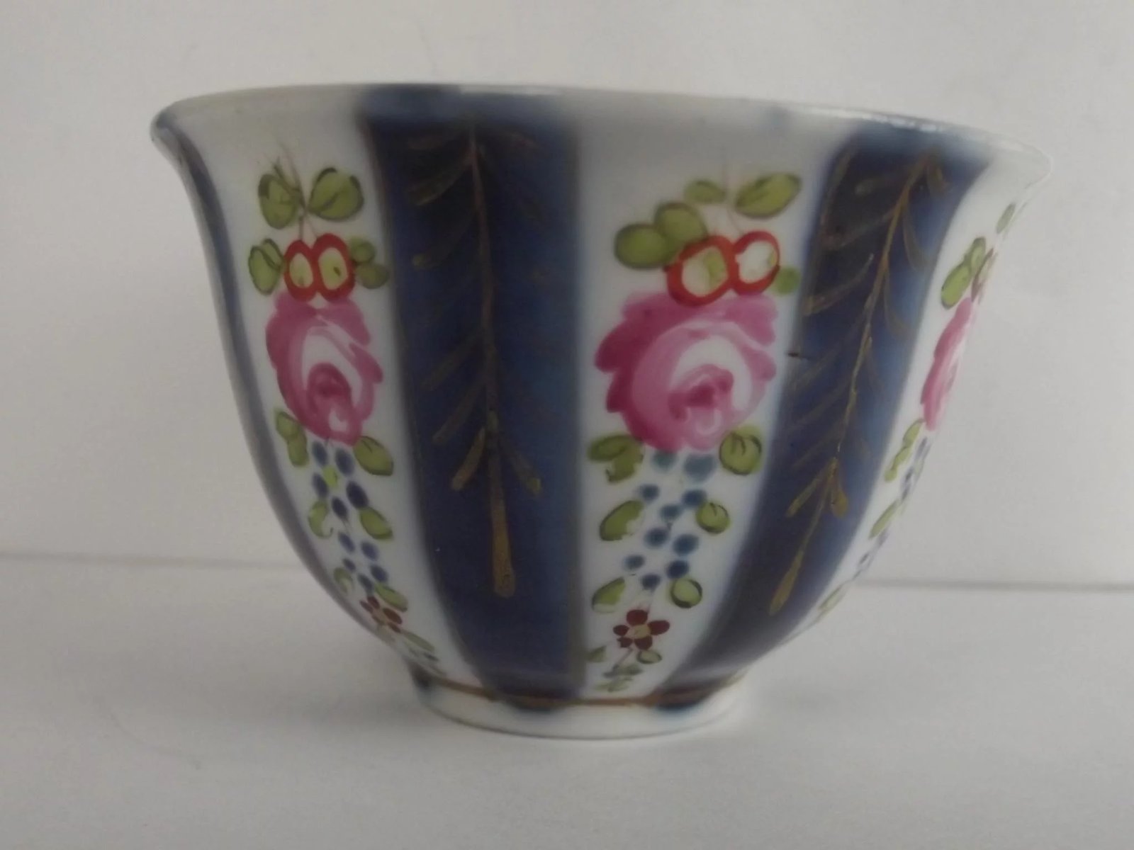 Circa 1900 Dresden Miniature Tea Bowl - Image 4