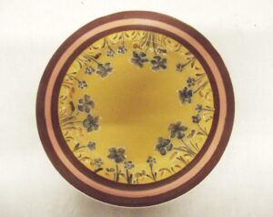 Circa 1900 James Macintyre & Co Plate With Violets Designed By William Moorcroft