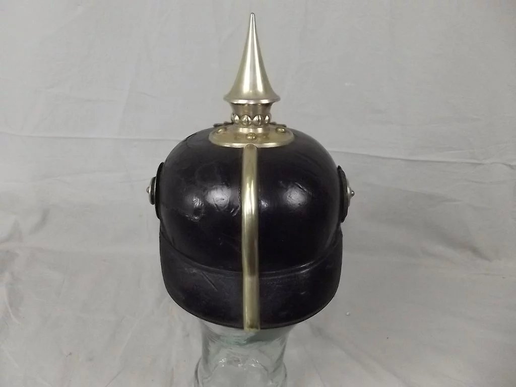 Circa 1905 Royal Saxon NCO's 1st Life Guard Grenadier Regiment Pickelhaube - Image 5