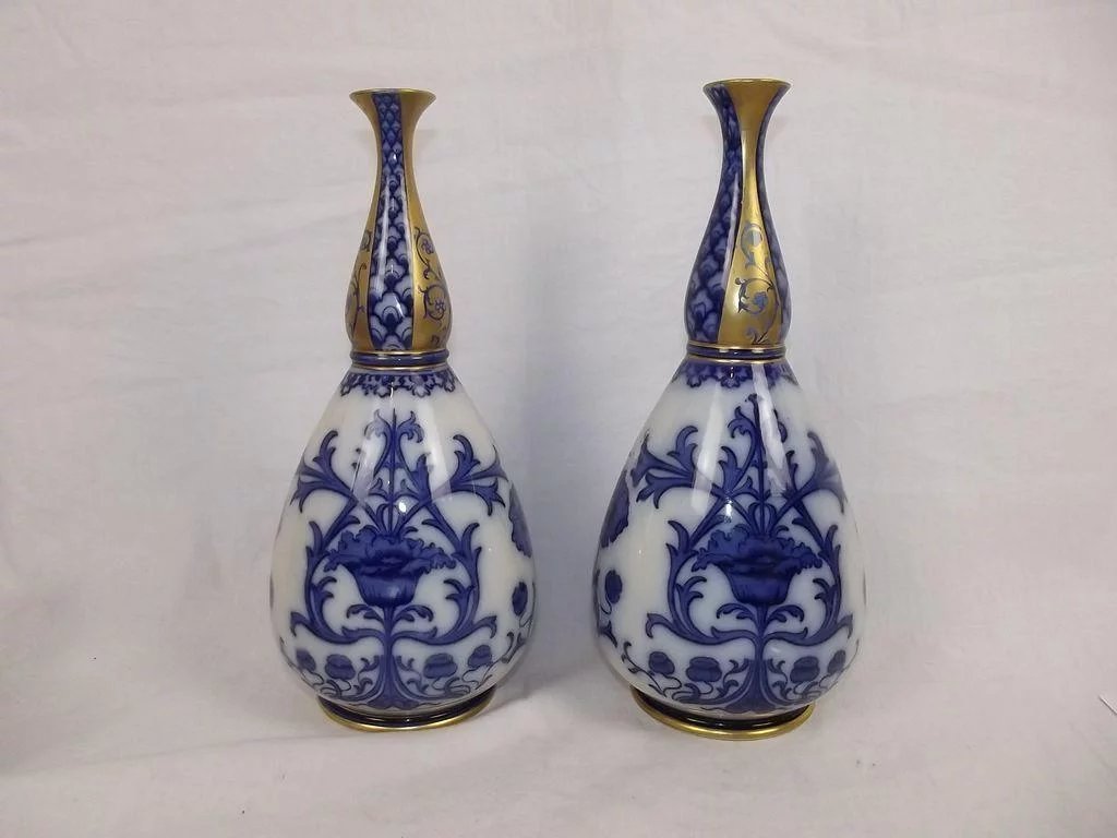 Circa 1910 Pair of Moorcroft Macintyre Aurelian Ware Gourd Vases - Image 2
