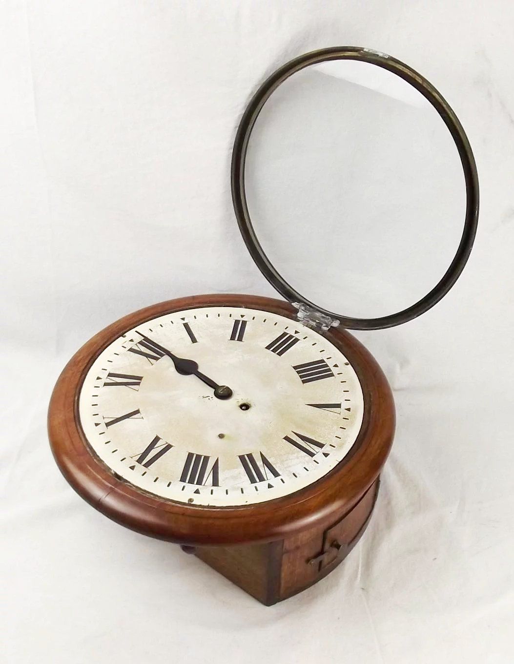 Circa 1940 G.R. Oak Round Dial Wall Single Fusee Clock - Image 4