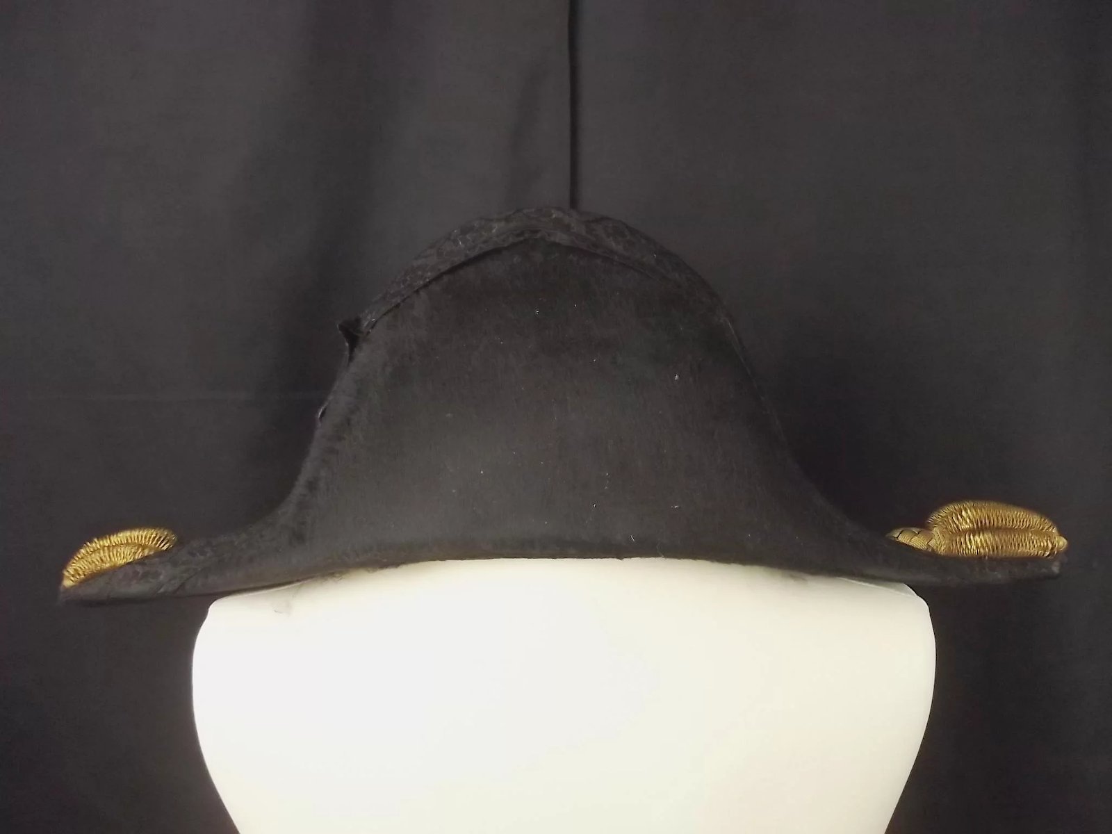 Circa WW1 Cased Royal Navy Bicorn - Image 4