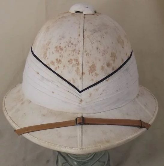 Circa WW2 Cased Royal Navy Pith Helmet, Epaulettes & Sword Belt - Image 2