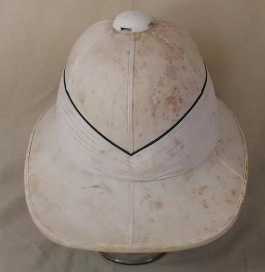 Circa WW2 Cased Royal Navy Pith Helmet, Epaulettes & Sword Belt - Image 4