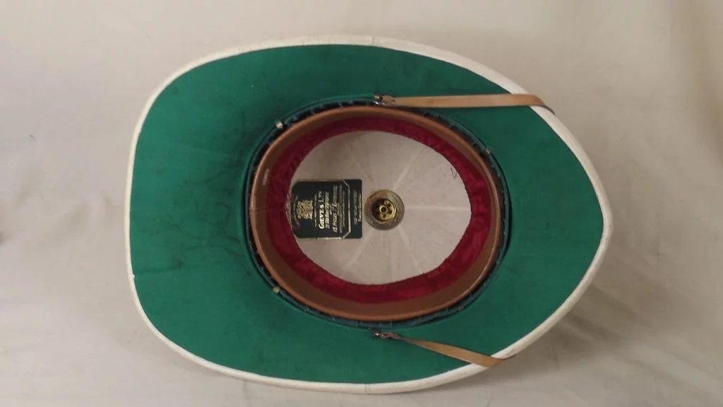 Circa WW2 Cased Royal Navy Pith Helmet, Epaulettes & Sword Belt - Image 6