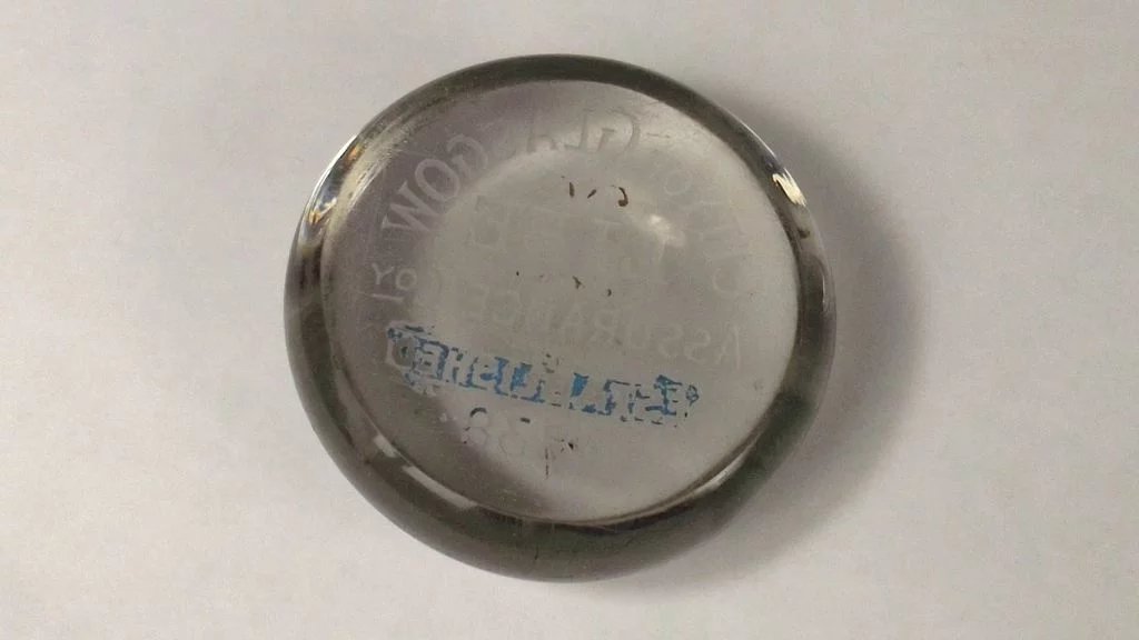 City Of Glasgow Life Assurance Advertising Glass Paper Weight - Image 7
