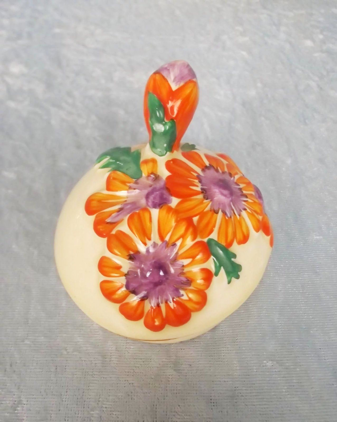 Clarice Cliff Bizarre Marguerite Pattern Tea For Two Set - Image 7