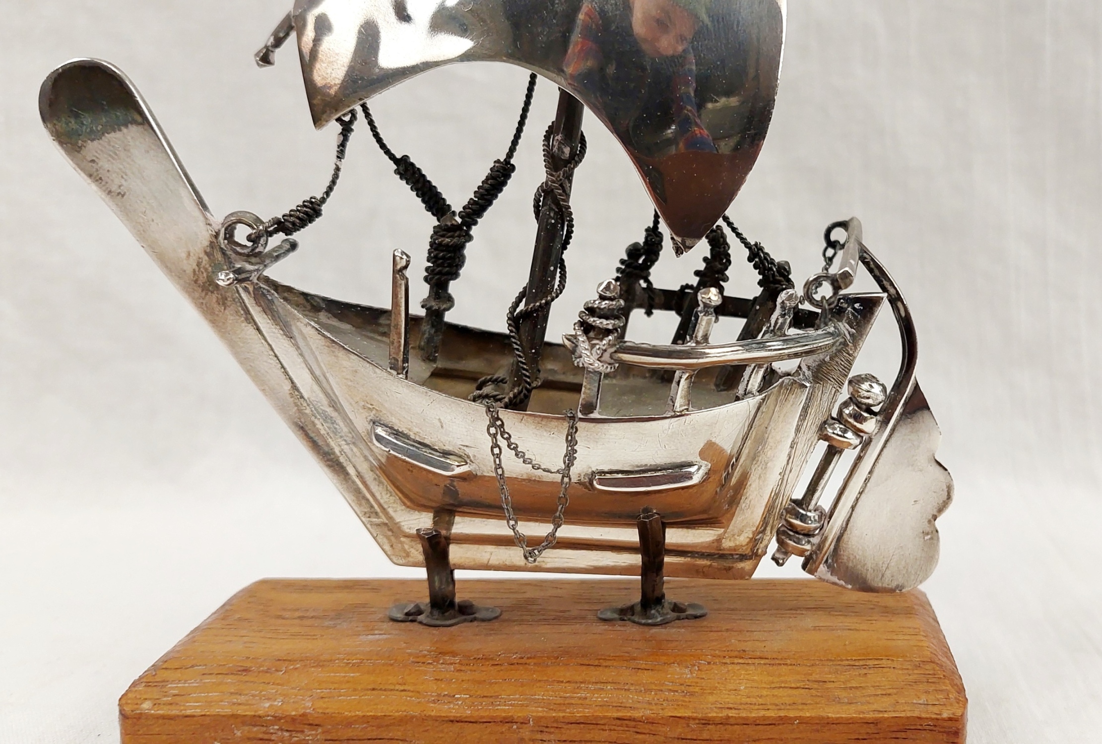 Continental White Metal Model Of A Junk - Image 7