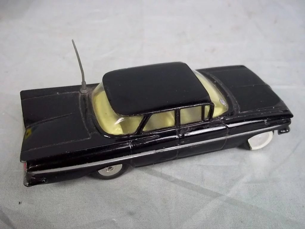 Corgi Toys 223:- Chevrolet State Patrol 1959-65 - Image 3