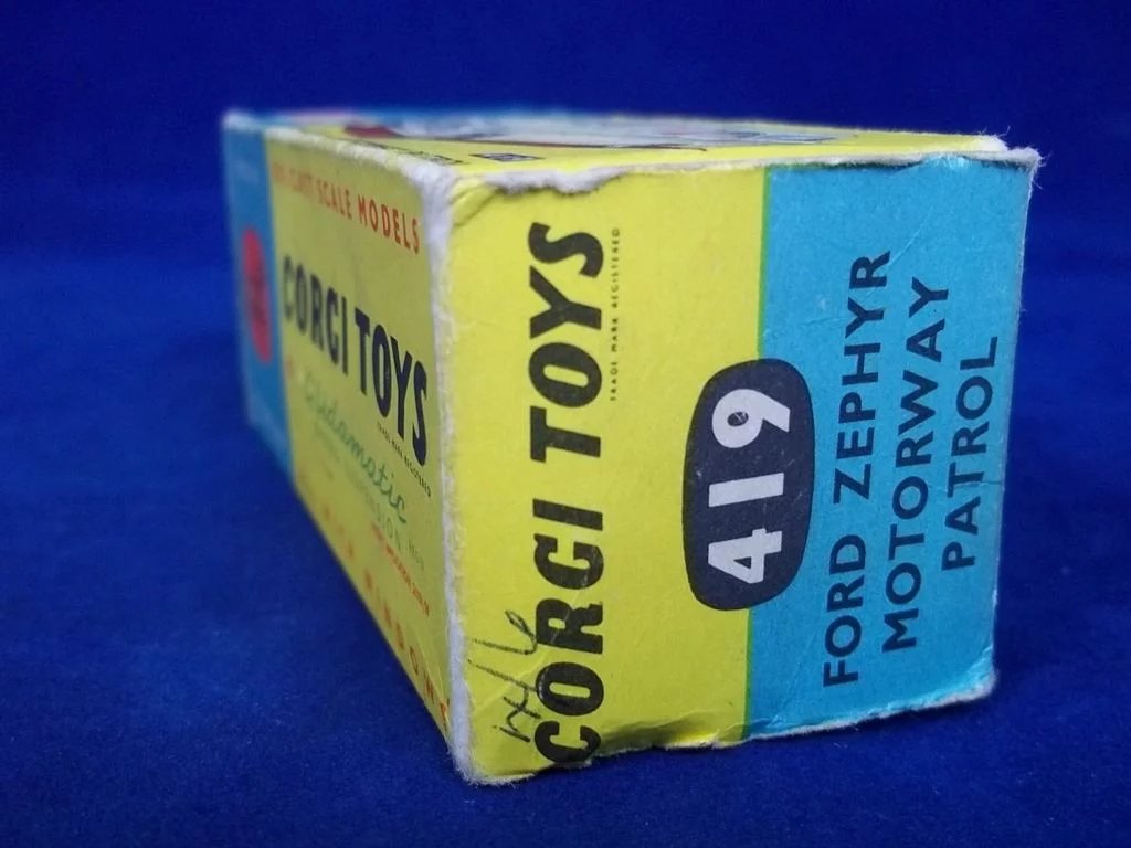 Corgi Toys 419 - Ford Zephyr Motorway Patrol 1960-65 - Image 8