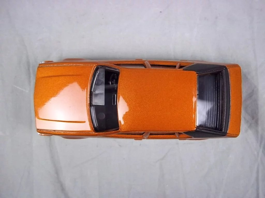 Dinky Die Cast Toys No.123 Princess 2200HL Saloon, Boxed - Image 9