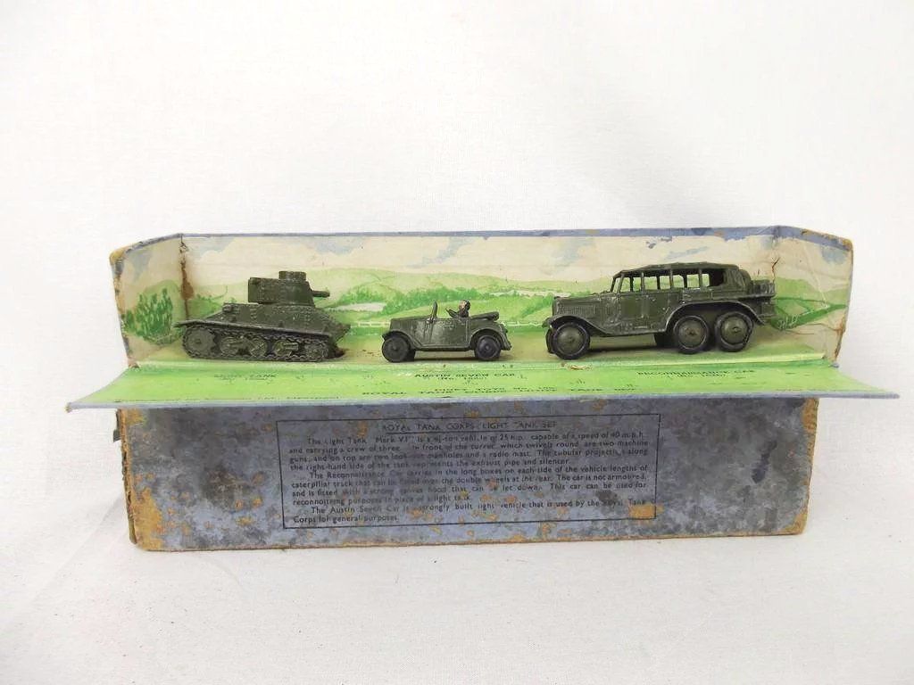 Dinky No. 152 - Royal Tank Corps Light Tank Unit
