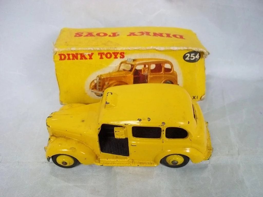 Dinky Toys 254 / 40H - Austin Taxi - Yellow - Boxed - Image 2