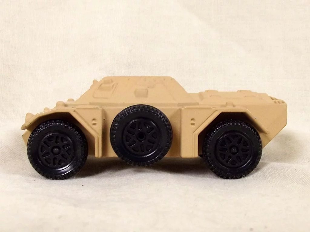 Dinky Toys 680 Ferret Armoured Car Sand Version (Boxed) #2 - Image 3