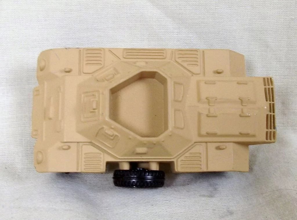 Dinky Toys 680 Ferret Armoured Car Sand Version (Boxed) #2 - Image 7