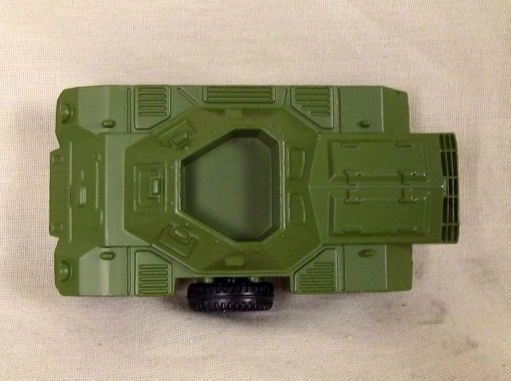 Dinky Toys No. 680 Green Version Ferret Armoured Car, Boxed #2 - Image 7