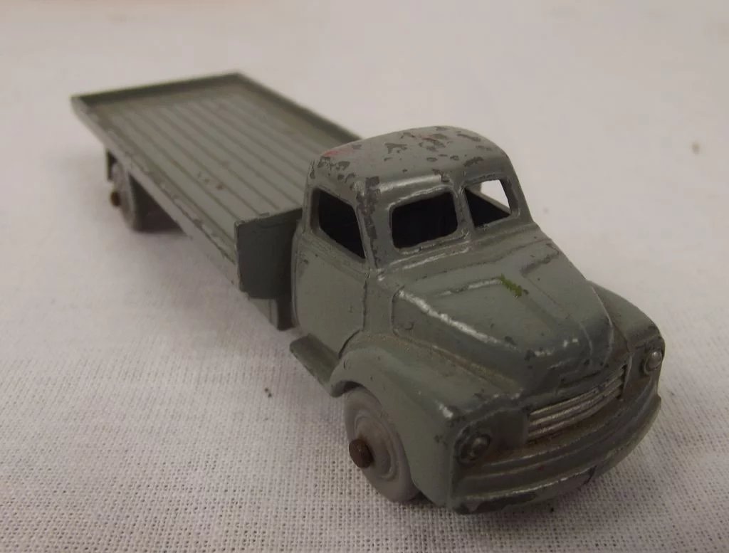 Dublo Dinky Toys No.066 Bedford Flat Truck - Image 6